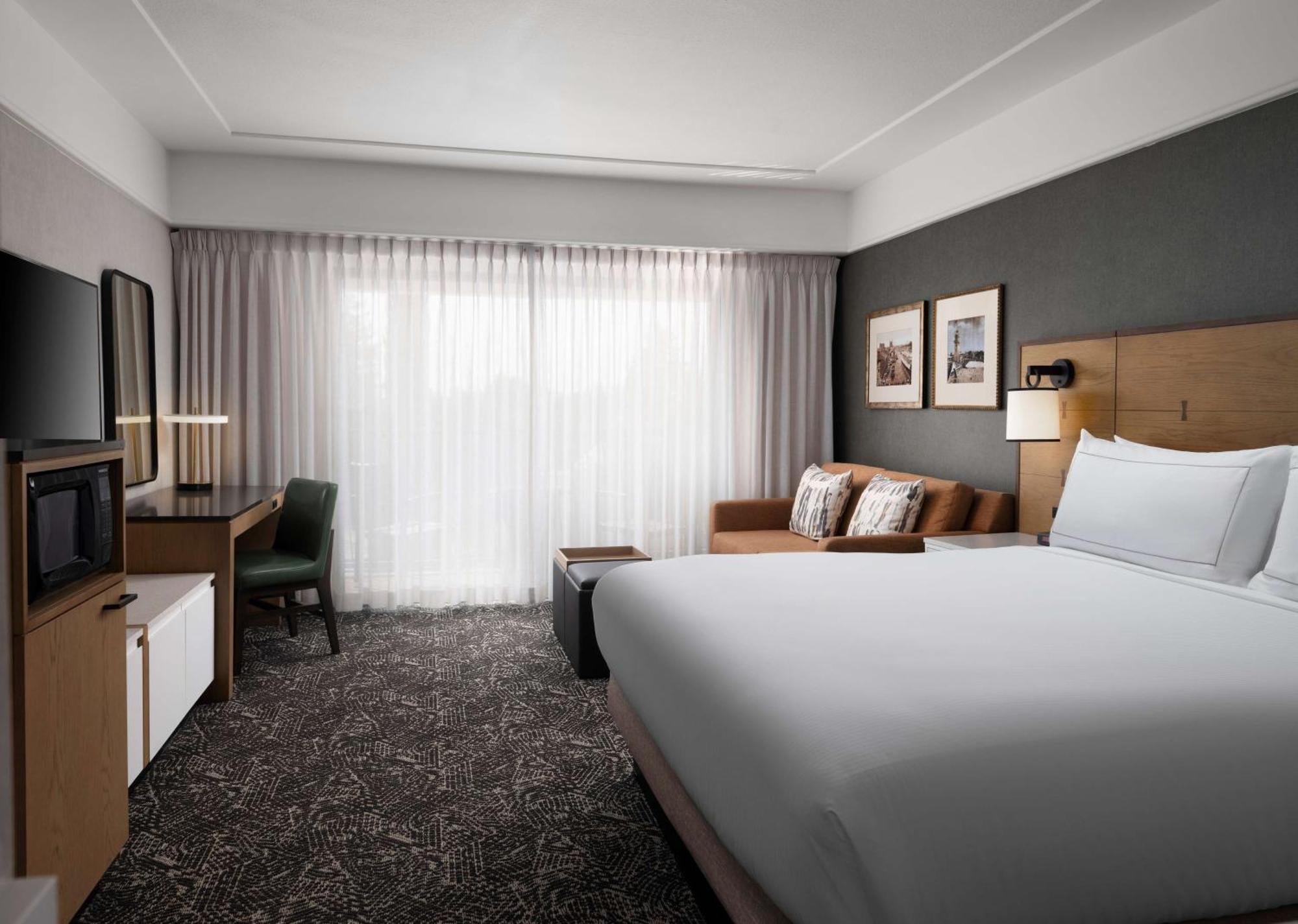 Hotel Hilton Stockton Esterno foto
